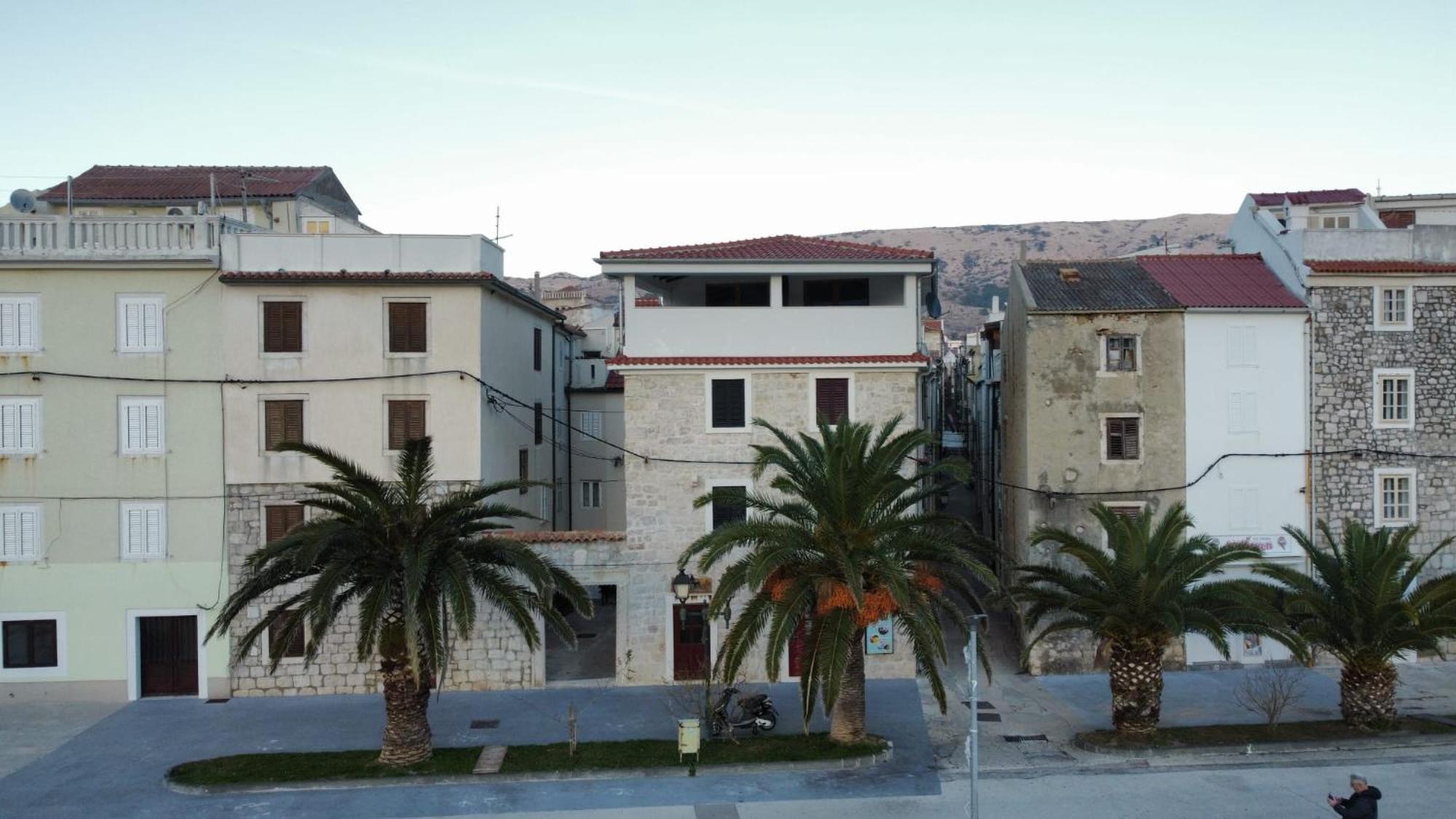 Penthouse & Franci * Pag Town